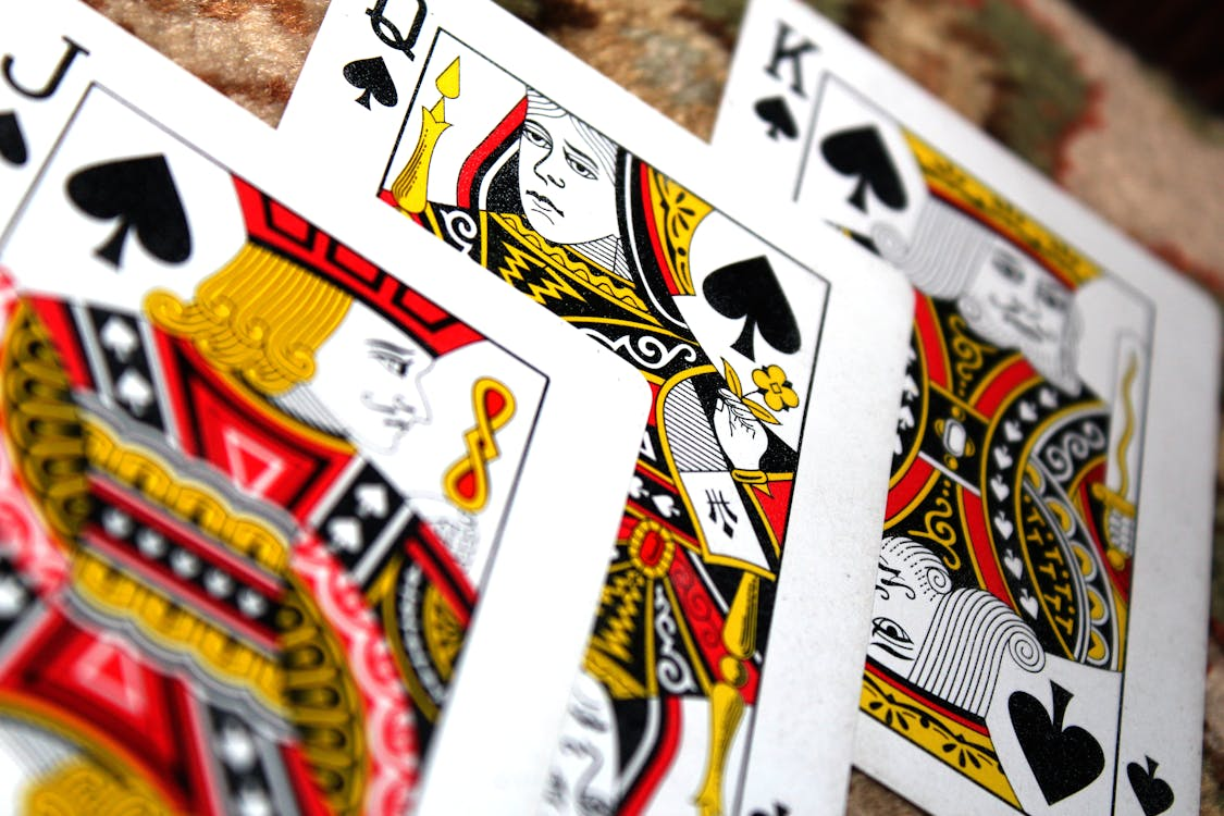 All You Need to Know: How Many Spades in a Standard Deck?